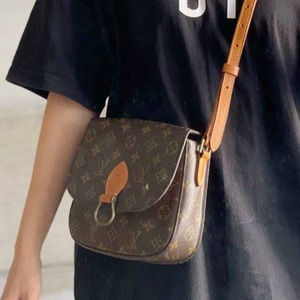 💎✨AUTHENTIC✨💎 Louis Vuitton Monogram Crossbody Shoulder bag